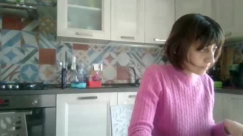 Snapshot of arcobalenorosa25 chatting on March 2026 09:42:02 AM arcobalenorosa25 online show from March 2026 09:42:02 AM