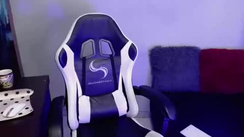 Ardat lili69 online show from December 2024 03:32:01 PM