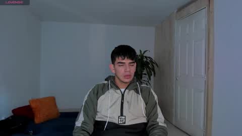 Ares online show from October 2025 12:12:02 PM