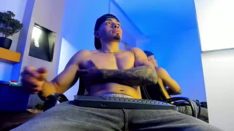 Snapshot of ares_stone chatting on December 2025 12:09:01 PM Ares Stone online show from December 2025 12:09:01 PM