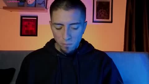 Snapshot of aresmassimox chatting on November 2025 04:10:02 AM Mateo online show from November 2025 04:10:02 AM