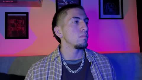 Snapshot of aresmassimox chatting on December 2025 02:20:01 AM Mateo online show from December 2025 02:20:01 AM