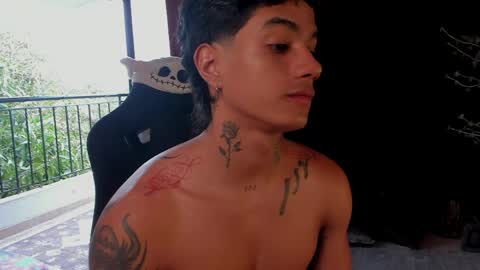aress444 online show from May 2026 01:52:01 PM