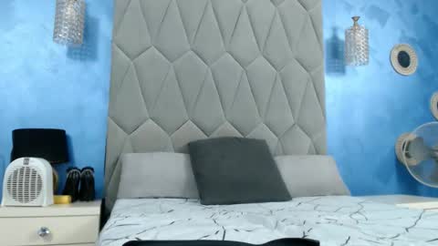 Snapshot of aretialisya chatting on November 2025 06:24:02 AM aretialisya online show from November 2025 06:24:02 AM