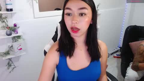 ari_2dcouple online show from May 2026 11:35:01 PM