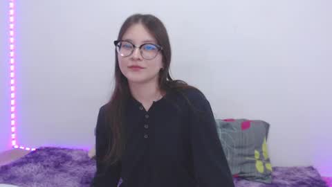 Ahri James online show from September 2025 09:35:02 AM