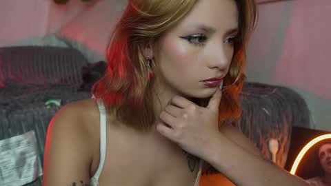 Snapshot of ari_kat666 chatting on September 2025 03:33:02 AM ari online show from September 2025 03:33:02 AM