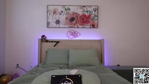 Ari and Penn online show from March 2025 10:38:01 PM