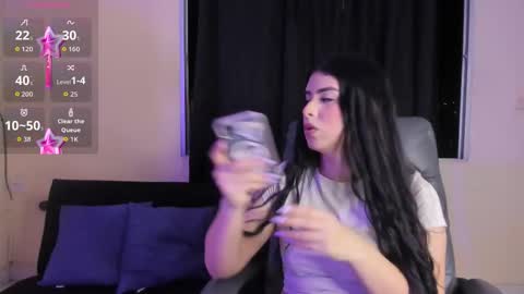 Ari online show from December 2025 06:28:01 AM