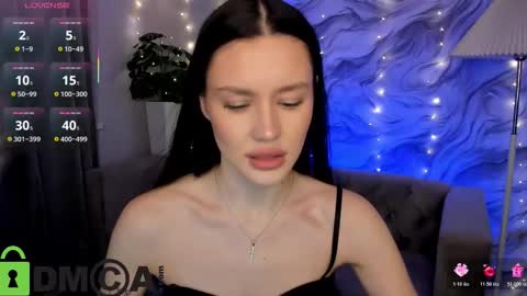 aria_mila online show from January 2026 11:24:02 AM