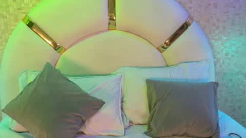 Snapshot of aria_sm chatting on December 2025 03:12:02 AM aria_sm online show from December 2025 03:12:02 AM