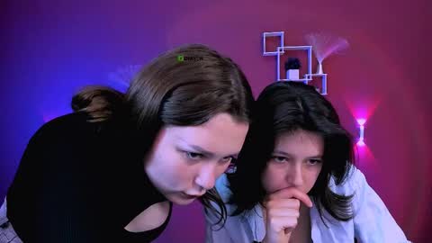 aria_wild_ online show from May 2026 10:11:02 AM