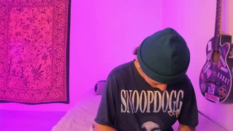 Aria and Orien online show from April 2026 02:07:01 PM