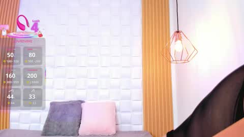 Snapshot of ariabelle1 chatting on September 2025 05:13:01 PM AriaBelle1 online show from September 2025 05:13:01 PM