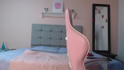 Snapshot of ariadeluca chatting on February 2026 09:44:02 PM ariadeluca online show from February 2026 09:44:02 PM