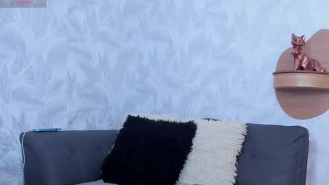 ariadnaa_brown1 online show from February 2026 03:23:01 PM