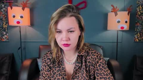 Snapshot of ariaeven chatting on December 2025 10:02:02 AM ariaeven online show from December 2025 10:02:02 AM