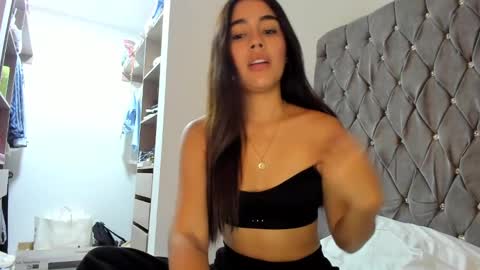 Aria Montgomery online show from December 2024 03:47:01 AM