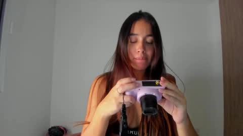 Aria Montgomery online show from October 2025 06:22:02 AM