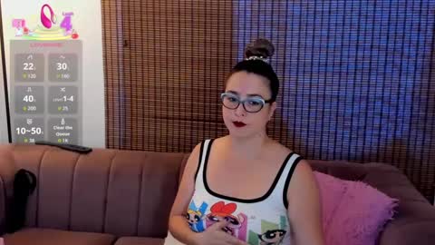 Snapshot of ariana_cross_ chatting on September 2025 12:59:02 PM Ariana Cruz online show from September 2025 12:59:02 PM