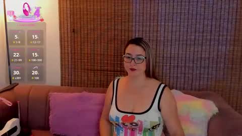 Snapshot of ariana_cross_ chatting on January 2026 12:43:01 PM Ariana Cruz online show from January 2026 12:43:01 PM