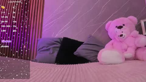 Snapshot of ariana_jhonson11 chatting on November 2025 11:31:01 AM Ariana online show from November 2025 11:31:01 AM