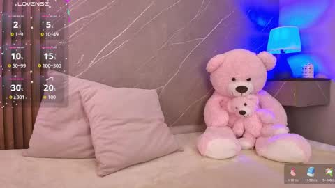 Snapshot of ariana_jhonson11 chatting on February 2026 12:19:01 PM Ariana online show from February 2026 12:19:01 PM