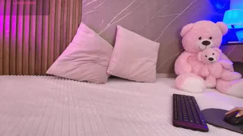 Snapshot of ariana_jhonson11 chatting on February 2026 12:09:02 PM Ariana online show from February 2026 12:09:02 PM