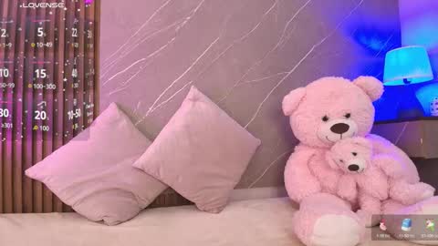 Snapshot of ariana_jhonson11 chatting on February 2026 12:05:02 PM Ariana online show from February 2026 12:05:02 PM