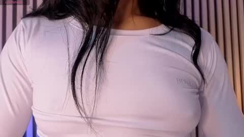 Snapshot of ariana_klart chatting on April 2026 12:26:01 PM Ariana online show from April 2026 12:26:01 PM