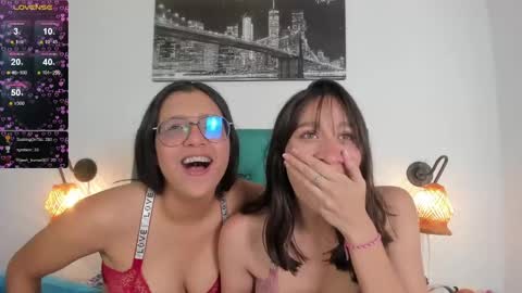 Snapshot of ariana_michel_ chatting on March 2025 10:55:02 PM ariana_michel_ online show from March 2025 10:55:02 PM