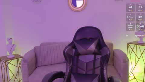 Snapshot of ariana_monroe01 chatting on November 2025 04:32:02 AM Ariana online show from November 2025 04:32:02 AM