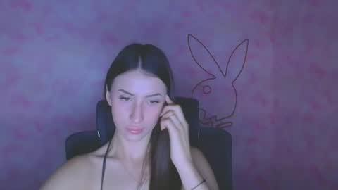 Snapshot of ariana_muur chatting on September 2025 05:33:01 AM Ariana online show from September 2025 05:33:01 AM