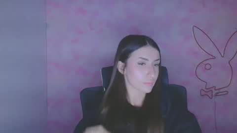 Snapshot of ariana_muur chatting on November 2025 06:46:01 AM Ariana online show from November 2025 06:46:01 AM