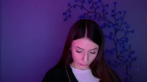 Snapshot of ariana_muur chatting on December 2025 06:31:02 AM Ariana online show from December 2025 06:31:02 AM