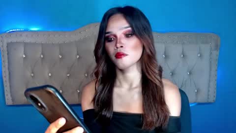Snapshot of ariana_queen_hugecock69 chatting on April 2026 06:44:02 PM Arian online show from April 2026 06:44:02 PM