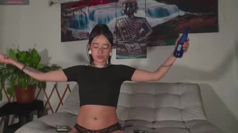 Snapshot of ariana_whitee chatting on February 2026 07:24:02 AM ariana_whitee online show from February 2026 07:24:02 AM