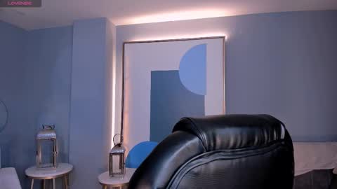 Snapshot of arianadumont chatting on October 2025 11:43:01 AM Ariana Dumont online show from October 2025 11:43:01 AM