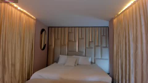 Snapshot of arianadumont chatting on January 2026 11:15:01 AM Ariana Dumont online show from January 2026 11:15:01 AM