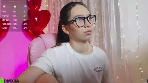 Snapshot of arianahot777 chatting on February 2025 07:41:01 PM arianahot777 online show from February 2025 07:41:01 PM