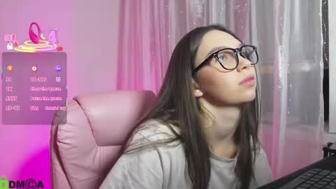 Snapshot of arianahot777 chatting on November 2025 02:49:02 PM arianahot777 online show from November 2025 02:49:02 PM