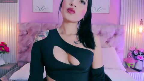 Snapshot of arianawest_ chatting on June 2026 02:01:02 PM arianawest_ online show from June 2026 02:01:02 PM