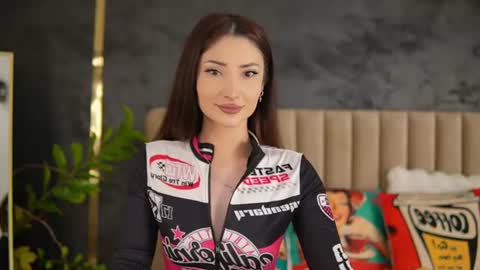 Snapshot of arianna_moonx chatting on July 2026 02:20:02 PM arianna_moonx online show from July 2026 02:20:02 PM