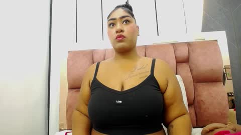 arianna pearl online show from September 2025 11:54:01 AM