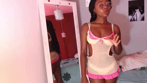 arianna rossi online show from March 2026 01:38:01 PM