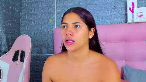 Snapshot of ariannalewis1 chatting on February 2025 07:10:01 PM Arianna online show from February 2025 07:10:01 PM