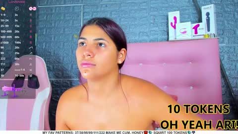 Snapshot of ariannalewis1 chatting on February 2025 09:59:01 PM Arianna online show from February 2025 09:59:01 PM