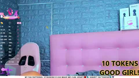 Snapshot of ariannalewis1 chatting on March 2025 01:04:01 AM Arianna online show from March 2025 01:04:01 AM