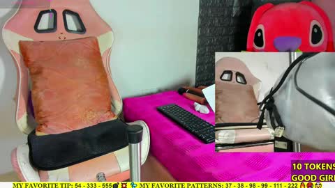 Snapshot of ariannalewis1 chatting on September 2025 06:43:02 PM Arianna online show from September 2025 06:43:02 PM