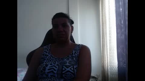 ariannaloovel online show from September 2025 02:42:01 PM